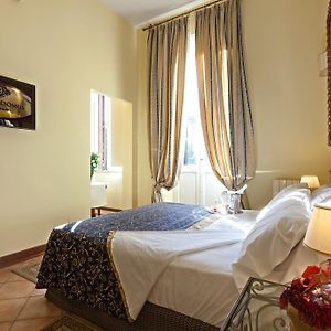 Deluxe Double Room Hydromassage Shower